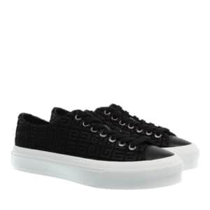 Givenchy Sneakers - 4G Logo Sneakers in black