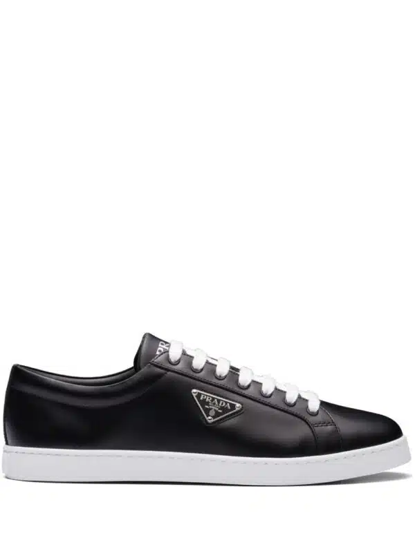 Prada Low-top sneakers - Zwart